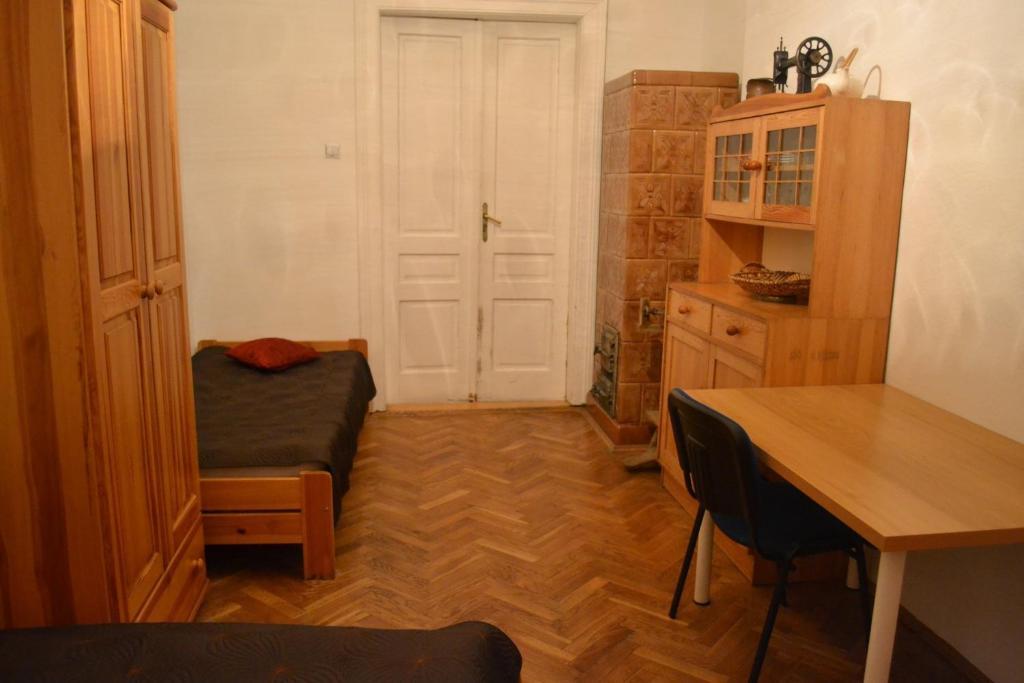 Apartment Mariacki Tower Kraków Exteriör bild